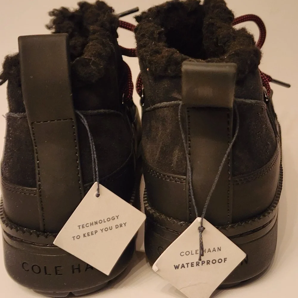 Cole Haan Cloudfeel Suede Mini Snow Boots Women's Black Ankle Boots Size 5.5